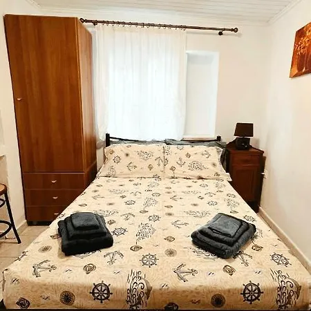 Madame Agios Mathaios Corfu Ágios Matthaíos